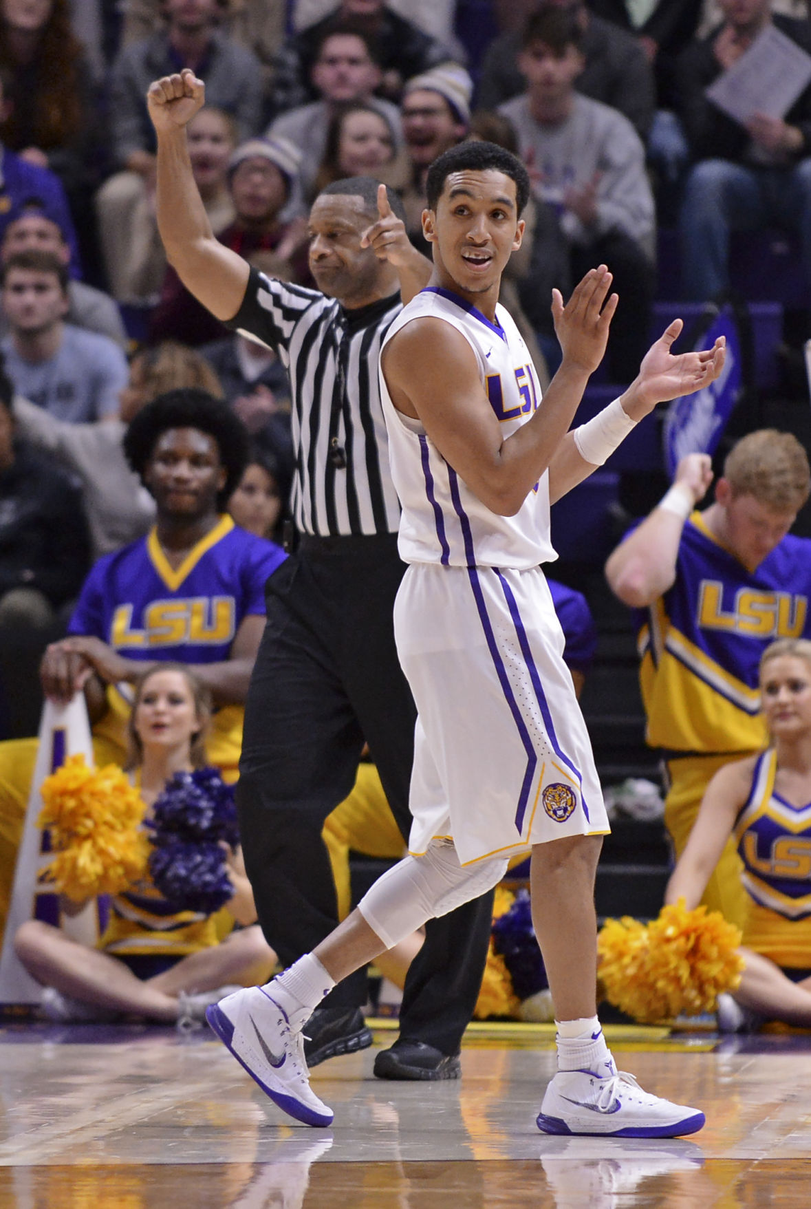 lsuhoustonbasketball.121417 HS 1635.JPG